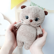 Load image into Gallery viewer, Adorable Kitten Amigurumi crochet pattern
